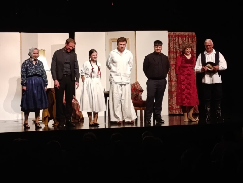 Književno-medijski kutak KUD-a ,,Ivan vitez Trnski” s predstavom „Gospodsko dijeteˮgostovao u Dugoj Resi